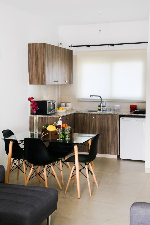 1B Seaside Orchid, Sea, Center Apartment Paphos Bagian luar foto