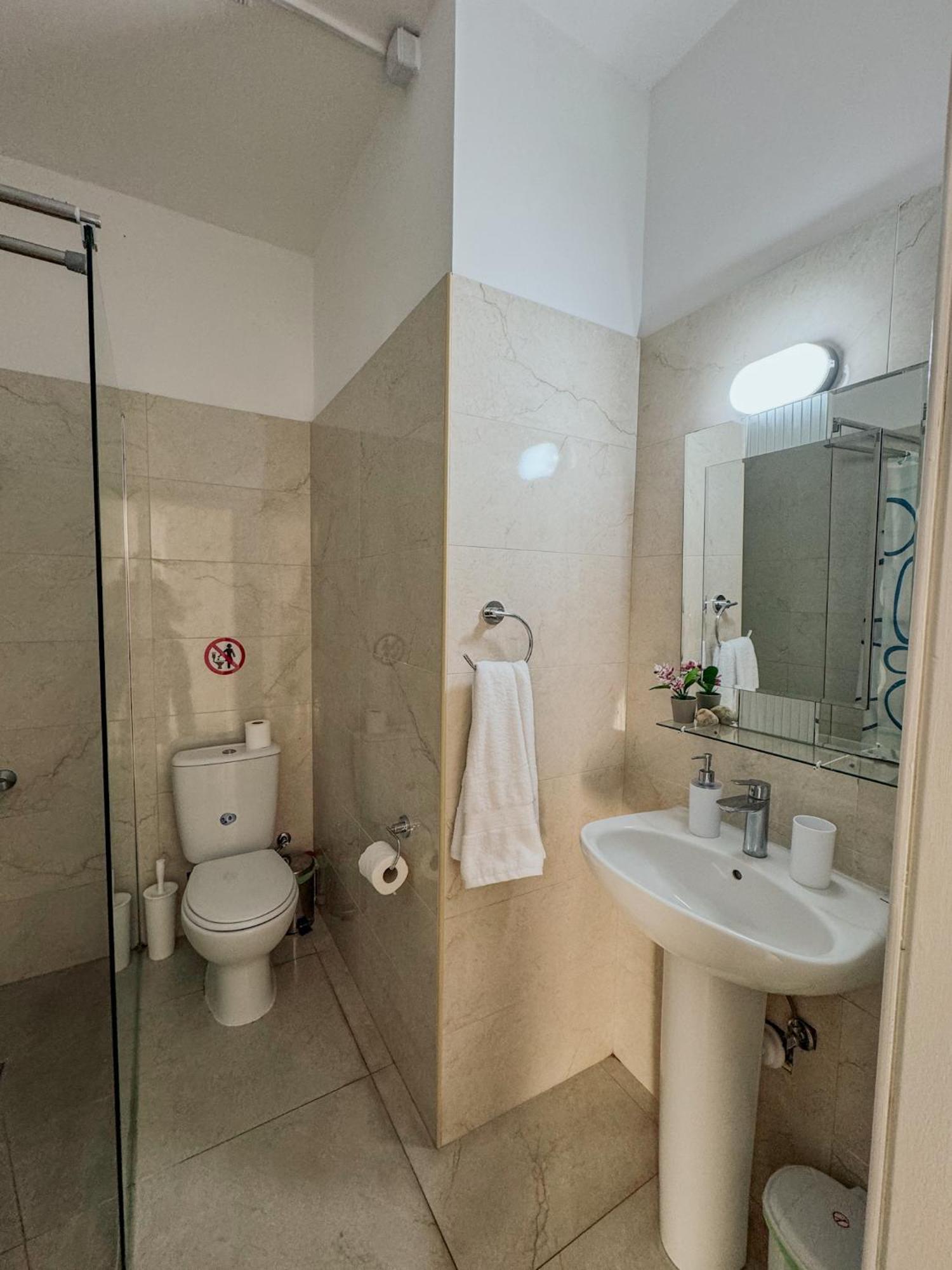 1B Seaside Orchid, Sea, Center Apartment Paphos Bagian luar foto